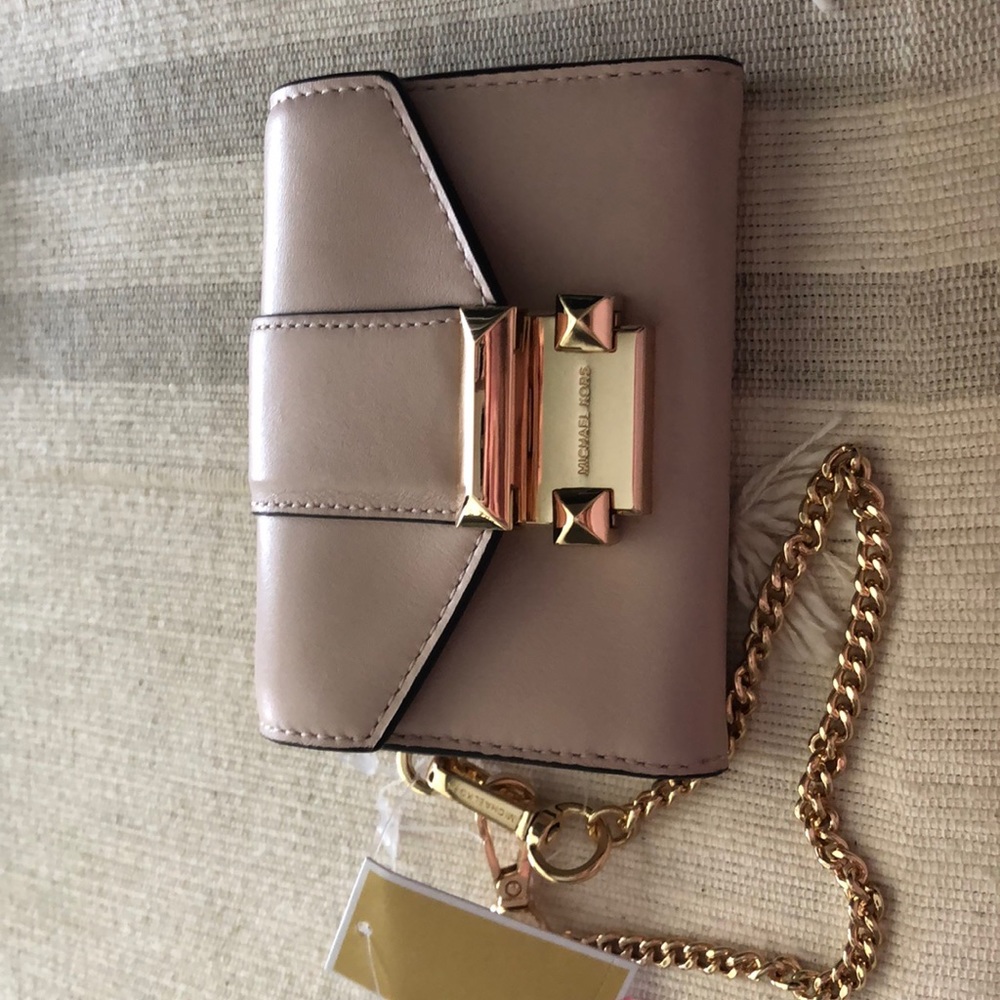 Michael Kors wristlet NWT